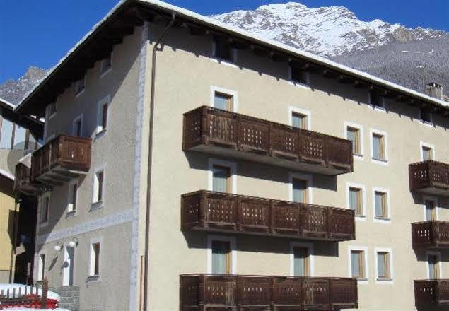 Casa Stefano E Lucia Aparthotel Bormio Exterior foto